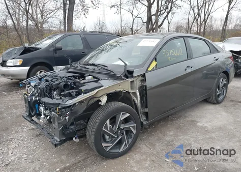 2025 Hyundai Elantra Sel Sport z USA, uszkodzony, nr VIN KMHLM4DG3SU079493